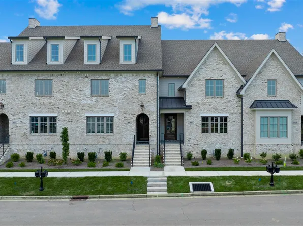 543 Park West Ln, Bowling Green, KY 42103