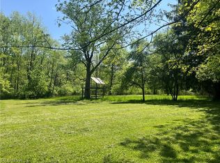 High Mill Ave NW, Clinton, OH 44216