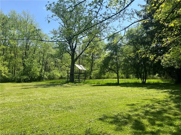 High Mill Ave NW, Clinton, OH 44216