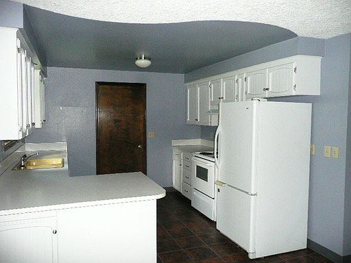 5th image of 9216 NE 63rd St