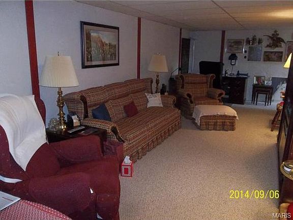 3rd image of 304 Malone Dr