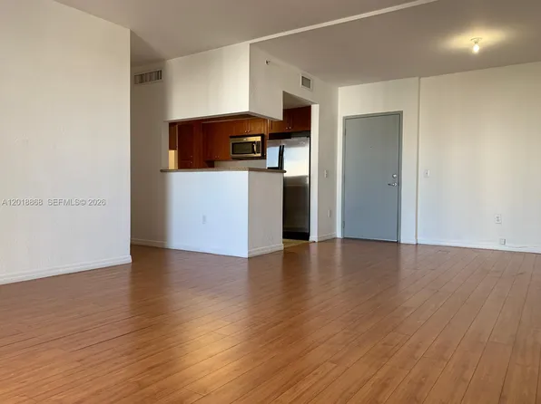 36 NW 6th Ave APT 1108, Miami, FL 33128