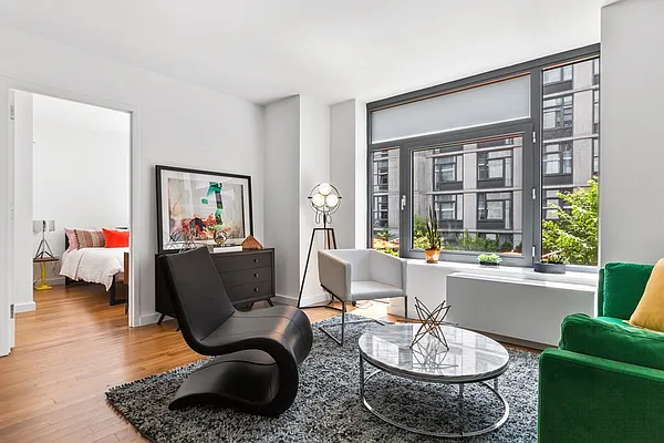 Rented by Greystar | media 2