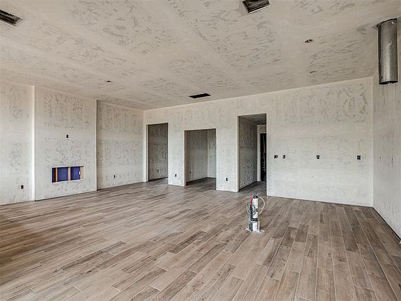 5th image of 2140 Preserve Edge Dr