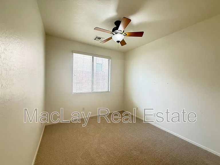 8311 S 23rd Pl — Photo 25
