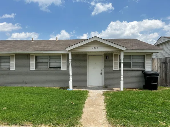 2024 Julie Dr, Moore, OK 73160