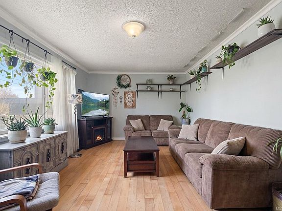 2nd image of 349 Hilchey Rd