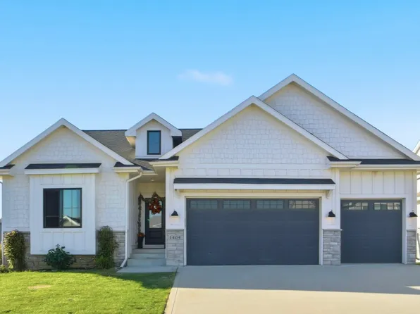 1404 S 10th St, Adel, IA 50003