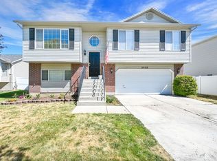 2928 W 2075 S, Syracuse, UT 84075