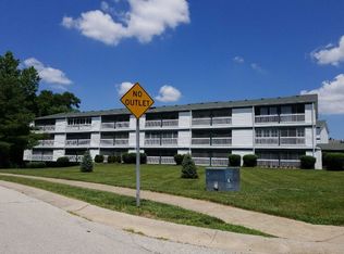 2326 NE 68th St, Gladstone, MO 64118