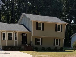 26 Cedar Ridge Trl, Lawrenceville, GA 30046