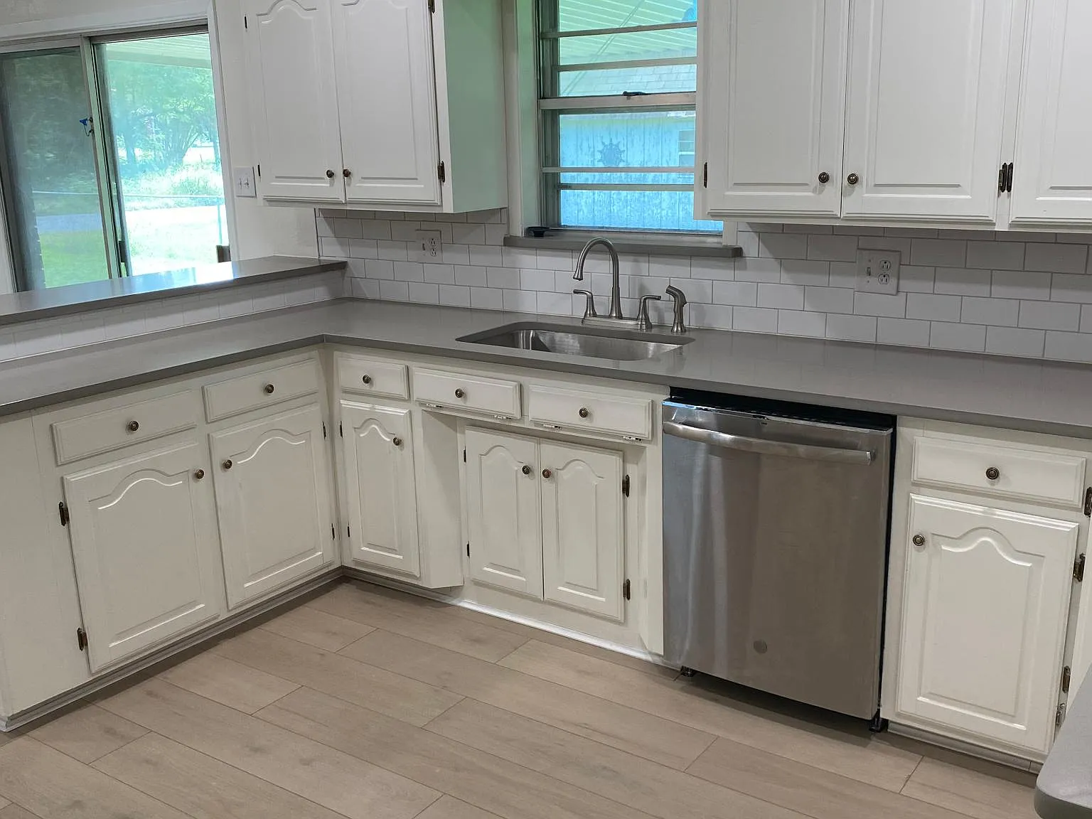3 bed, 1377 sqft, $1,495 — Photo 4