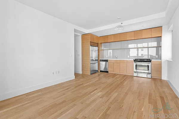 Rented by Mirador Real Estate | media 21