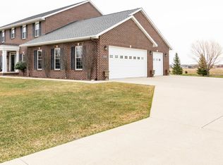 1507 Stover Ln, Spirit Lake, IA 51360