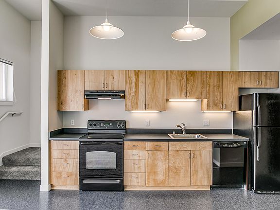 5th image of 325 Tormey Ln NE #244