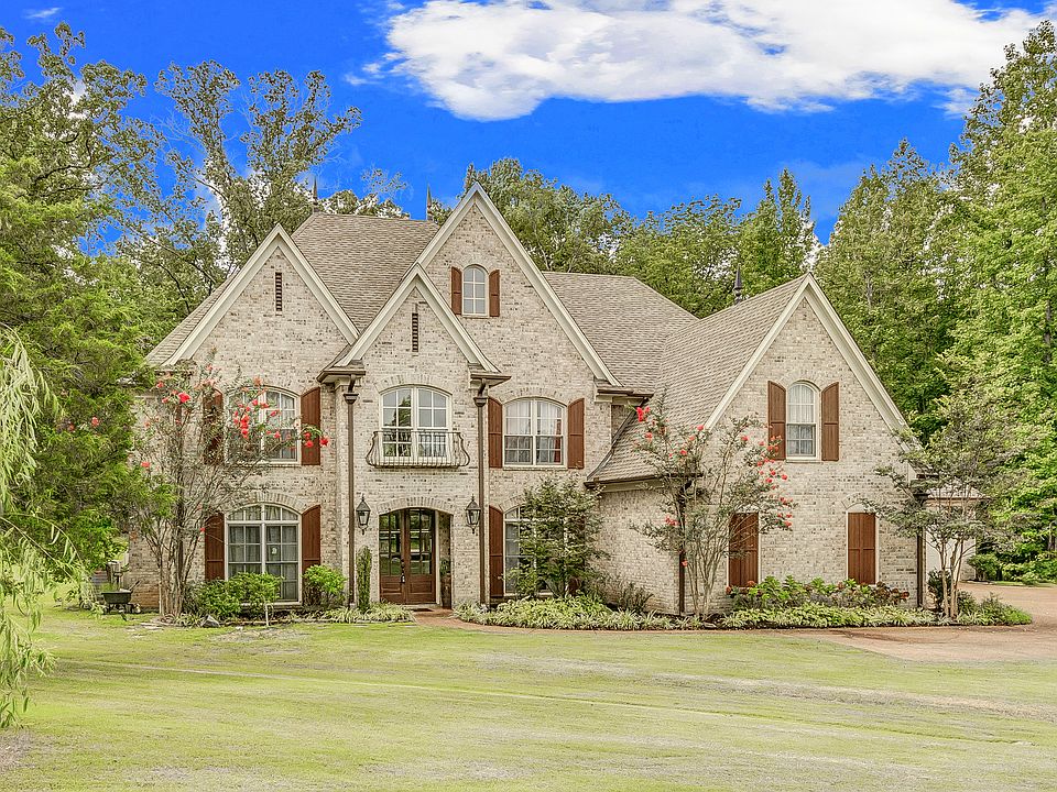 1st image of 95 Aston Park Dr
