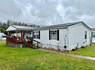 222 Tee Dr, Tarrs, PA 15688