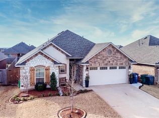 3304 NW 162nd St, Edmond, OK 73013