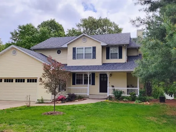 1407 Blue Jay Ct, Grafton, IL 62037