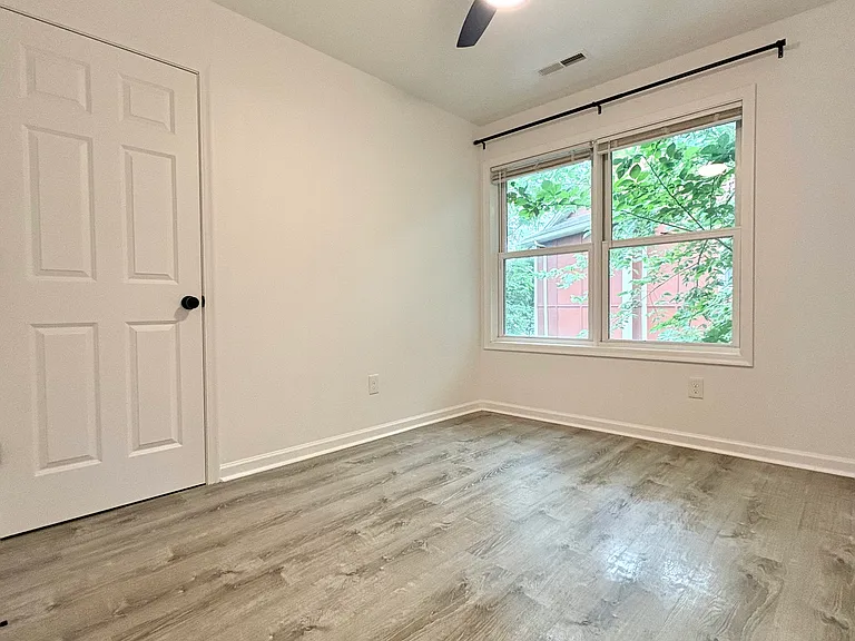 2380 Professor Ave #3 — Photo 7