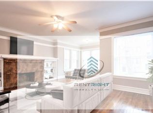 1452 W Winnemac Ave #1, Chicago, IL 60640