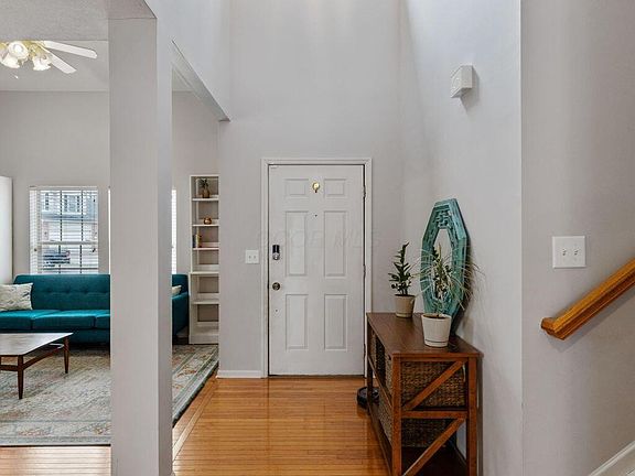 3rd image of 616 Norfolk Ct