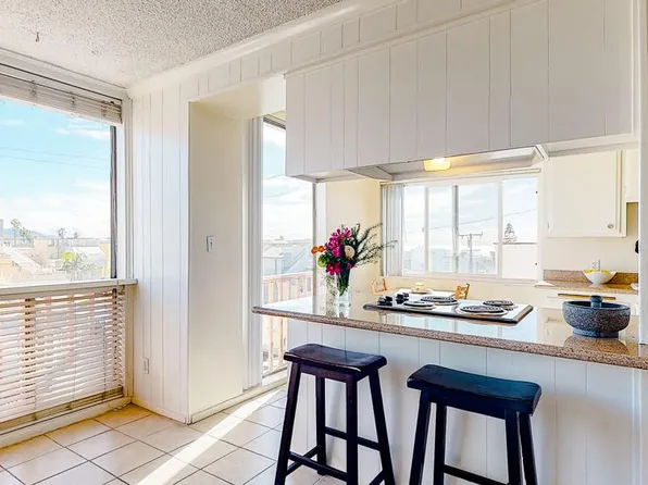 101 Monterey Blvd APT 4, Hermosa Beach, CA 90254