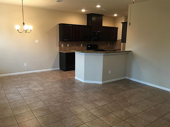 3rd image of 6031 Shelbourne Park Ln