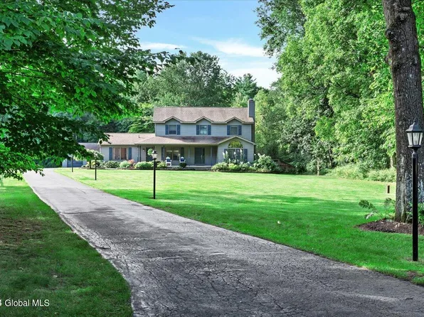 7 Pine Brook Drive, Ballston Spa, NY 12020