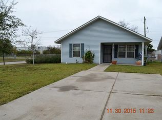 4835 Brisbane Dr, Houston, TX 77048