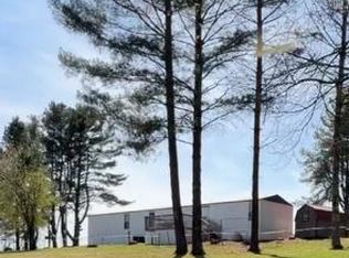 550 Cabbage House Rd, Hillsville, VA 24343