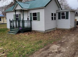 129 Linwood Ave, Alma, MI 48801