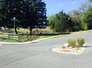 404 SE Evans Dr, Lexington, VA 24450