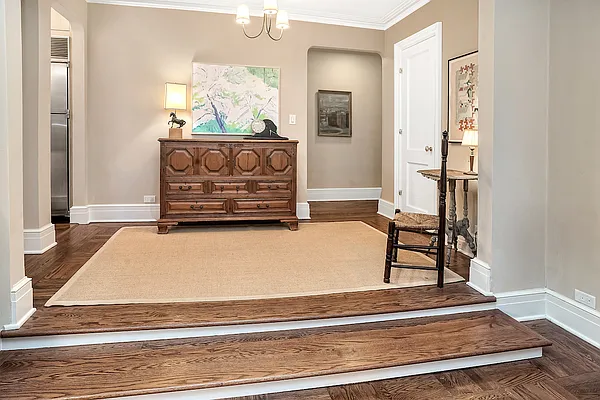 Sold by Bank Neary | media 13