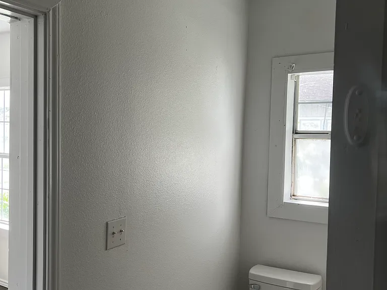 522 W Alice Ave #1 — Photo 8