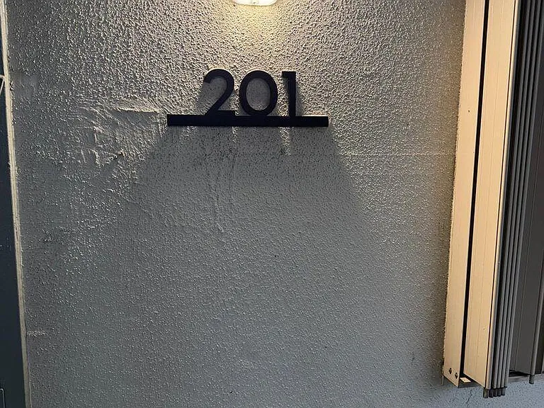 201 Brittany E — Photo 2