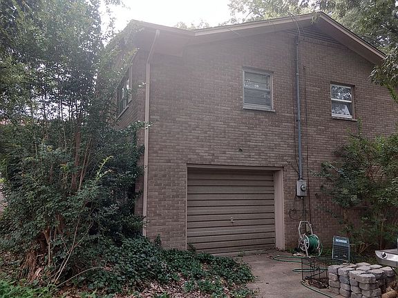 Right Side - Basement Level