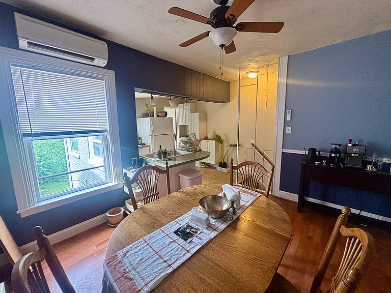 234 W James St #2 — Photo 6