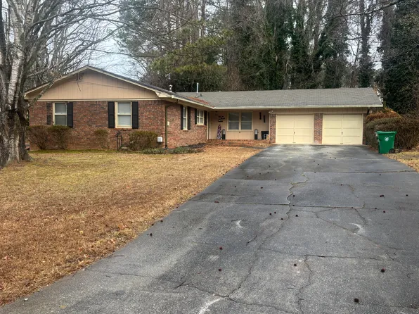 4536 Cedar Park Dr, Stone Mountain, GA 30083