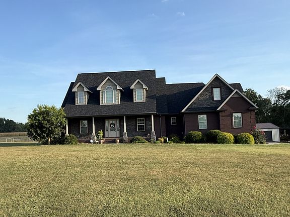 2nd image of 3326 Highway 52 E