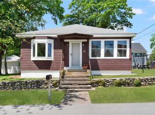 17 Spring Ave, Barrington, RI 02806