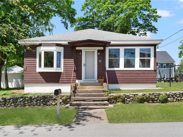 17 Spring Ave, Barrington, RI 02806