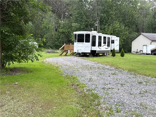 138 Fire Ln #7, Cato, NY 13033