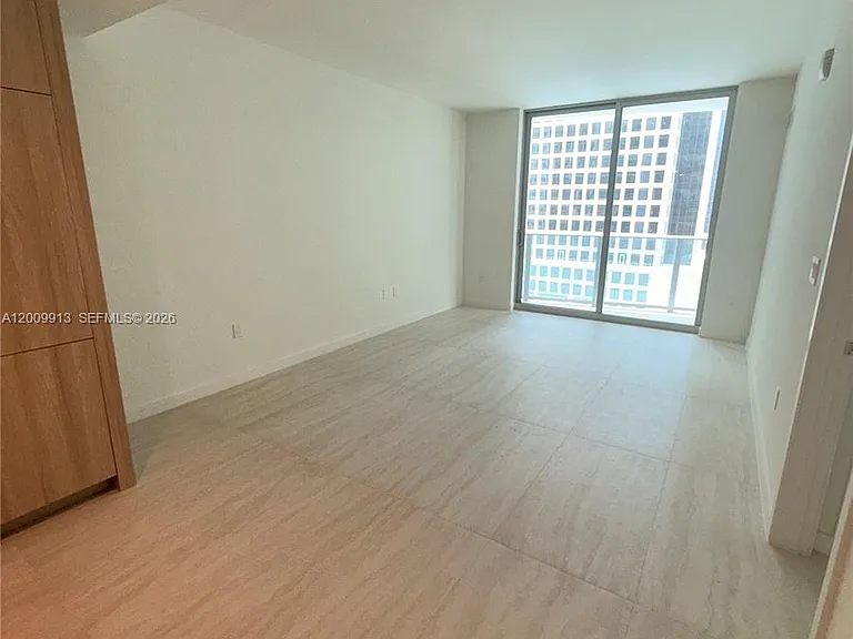 77 SE 5th St #1811 — Photo 12