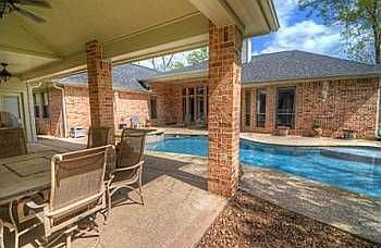 2nd image of 32502 Oxbow Ln