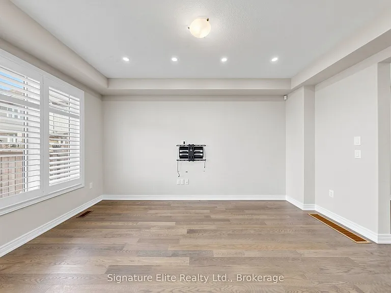 44 Cotton St #A — Photo 12