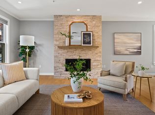 15 Middle St UNIT 208, Portland, ME 04101