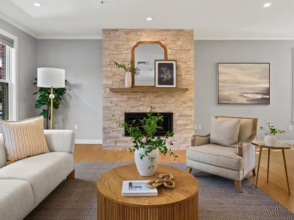 15 Middle Street #208, Portland, ME 04101