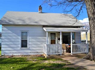 408 E 29th St, Kearney, NE 68847