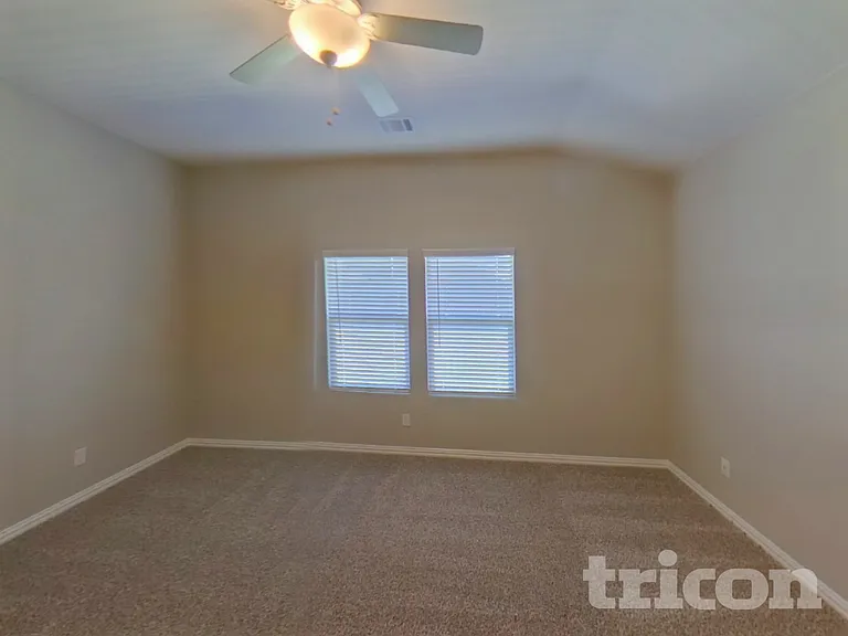 6124 Tawakoni Ln — Photo 10